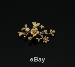 Ole Lynggaard Flower Brooch in 18K Gold Design Charlotte Lynggaard A653