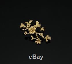 Ole Lynggaard Flower Brooch in 18K Gold Design Charlotte Lynggaard A653