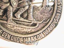 Round Silver Antique / Vintage 830s Historical Hakon Hakonsson Pin Brooch Norway