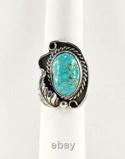 Vintage 925 Sterling Silver Natural Turquoise Southwestern Leaf Motif Desgn Ring