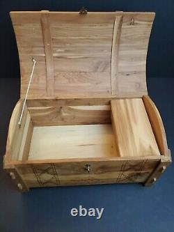 Vintage Wooden Scandinavian-Style Jewelry box Signed by Artist T Helde